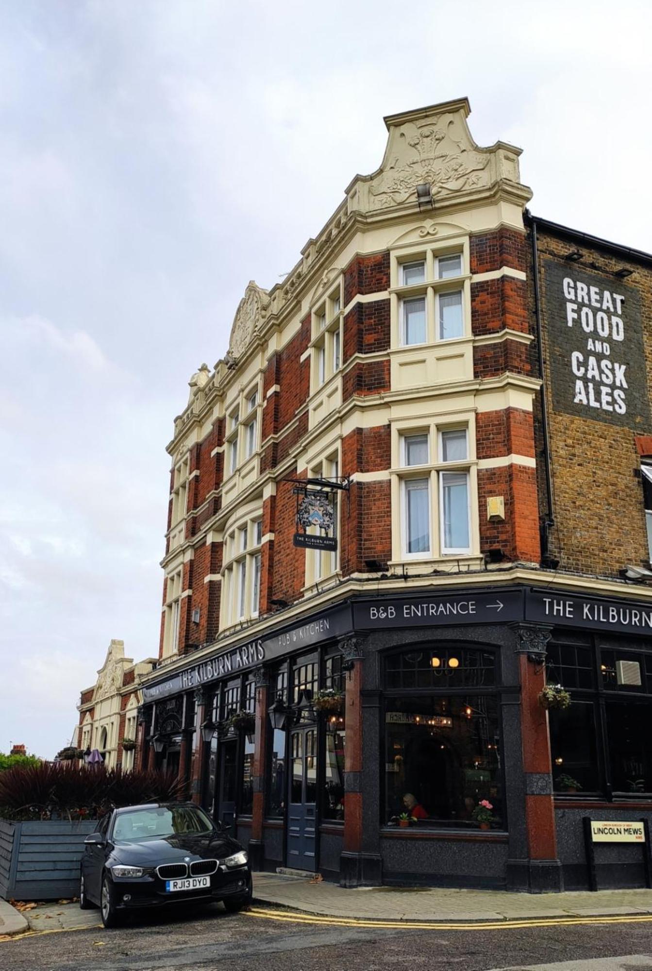 Oyo The Kilburn Arms Bed & Breakfast London Exterior photo